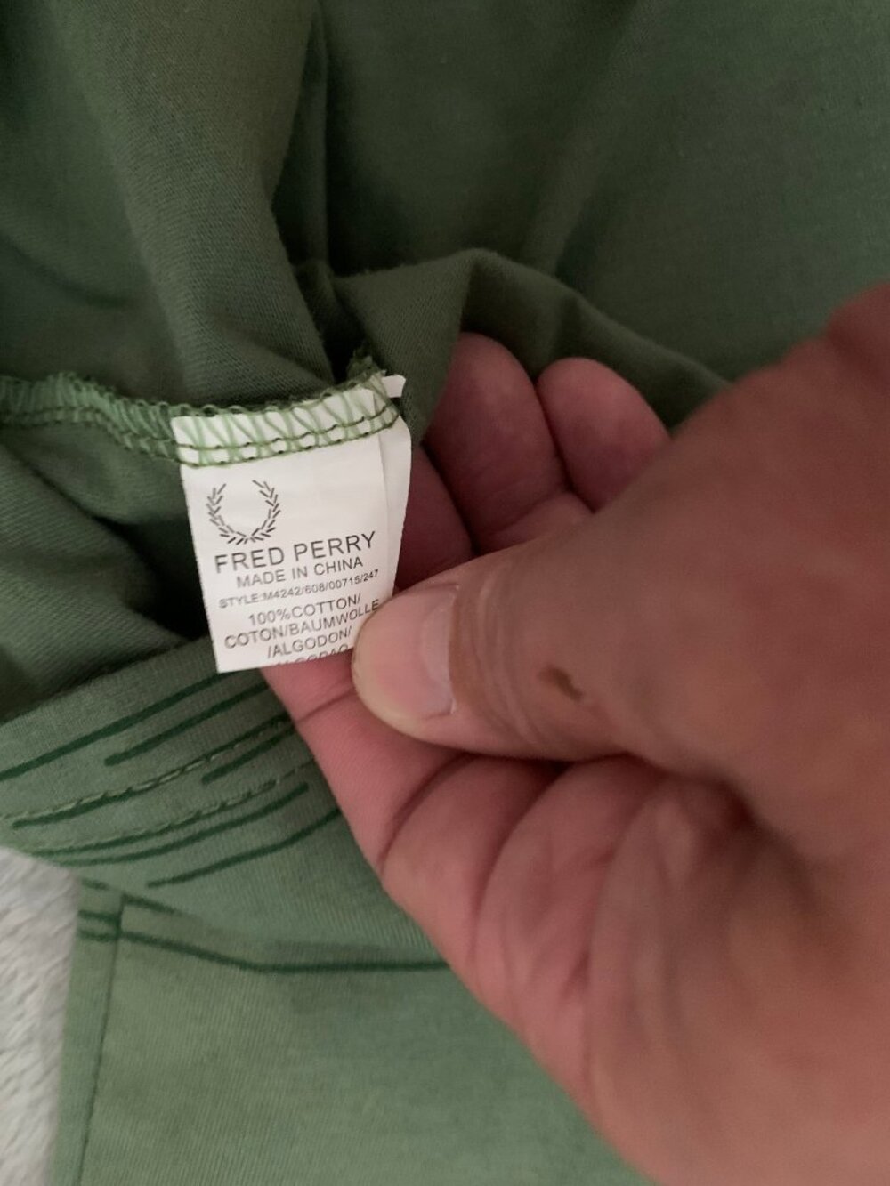Lightweight Fred Perry Cotton Polo. Large. Authentic Fred Perry. - Picture 3 of 6